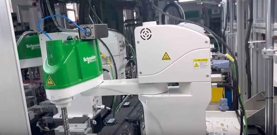 Circuit Breaker Assembly